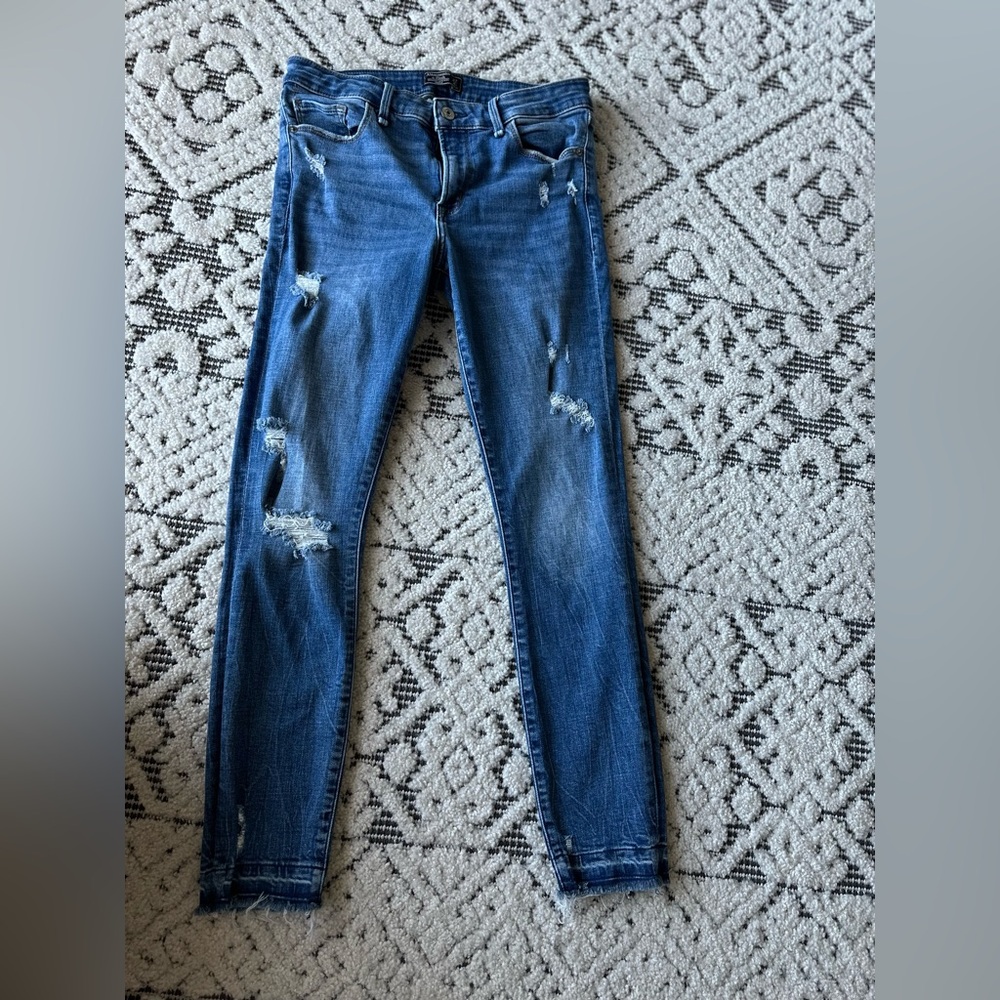 Abercrombie & Fitch Harper Low Rise Ankle Jeans